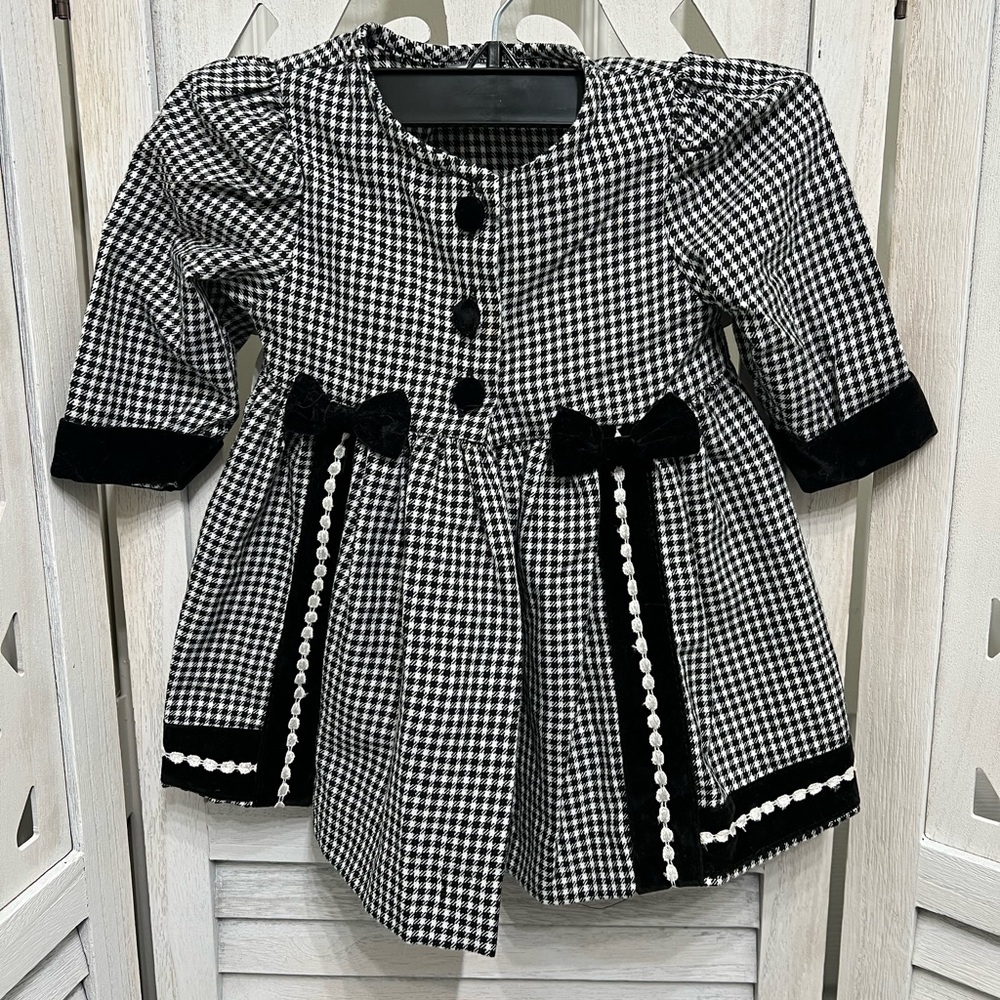 1999 Vintage Houndstooth Black and White Kids Coat